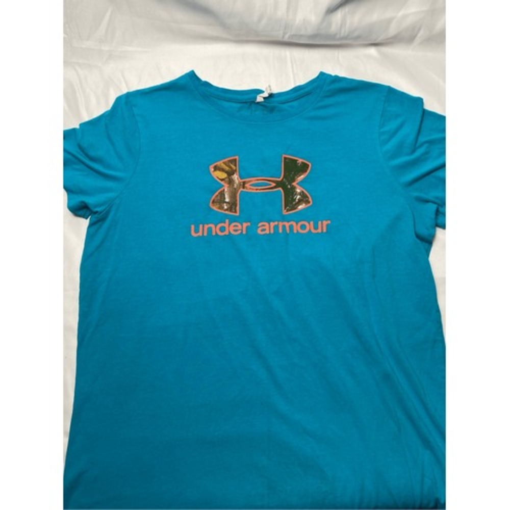 Under Armour Blue TShirt‎ with Camouflage Logo Sz Large